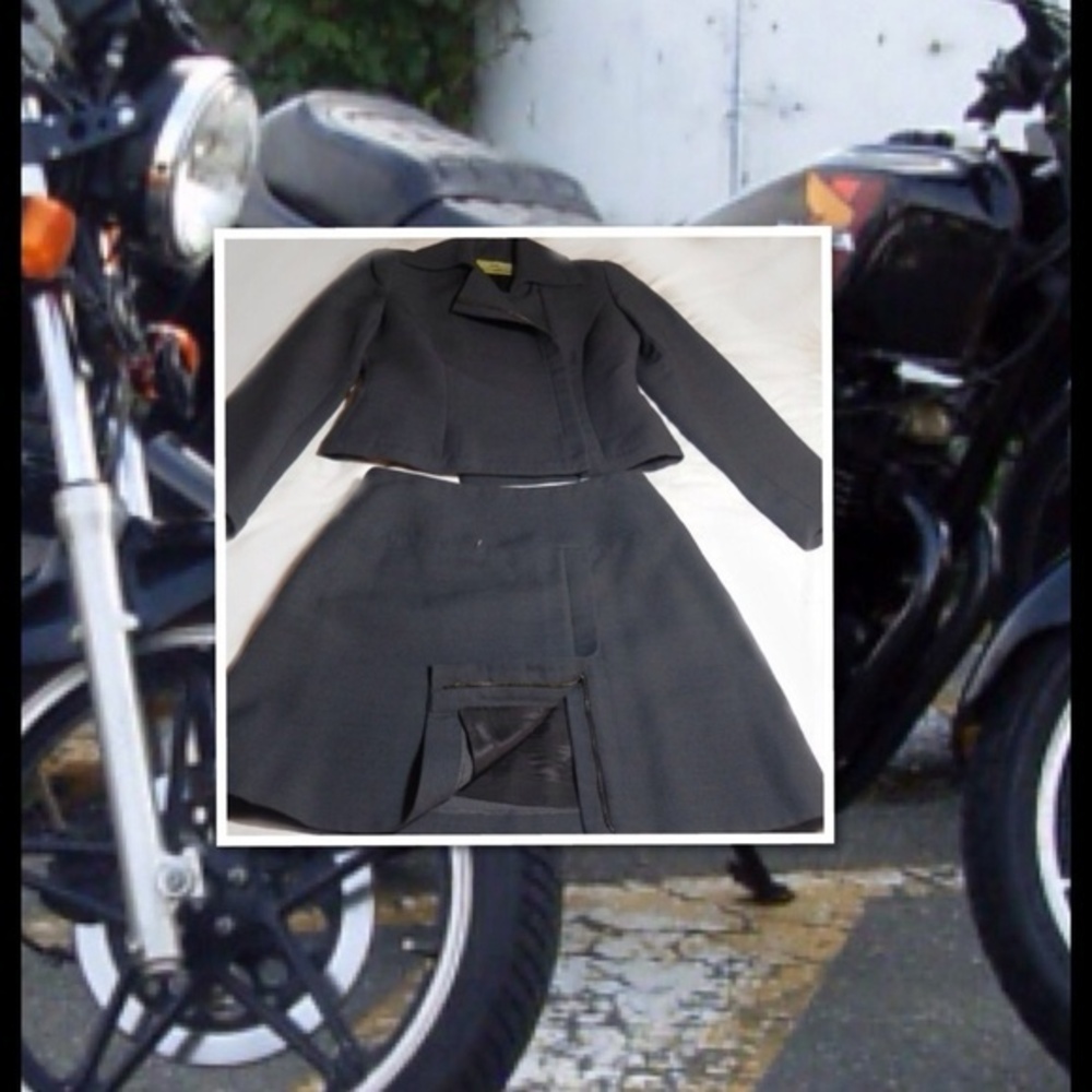 VTG Malandrino Paris Dk Navy Mini Skirt Suit 4
